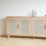 Oak chest of drawers with Dobling rattan.