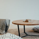 Oak coffee table Herum.