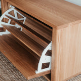 Versteck solid oak shoe rack.