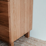 Hoch oak shelf.