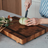 Oak-walnut cutting board Spok.