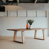 Oak dining table Formig Metall.