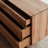 Ritual oak chest of drawers.